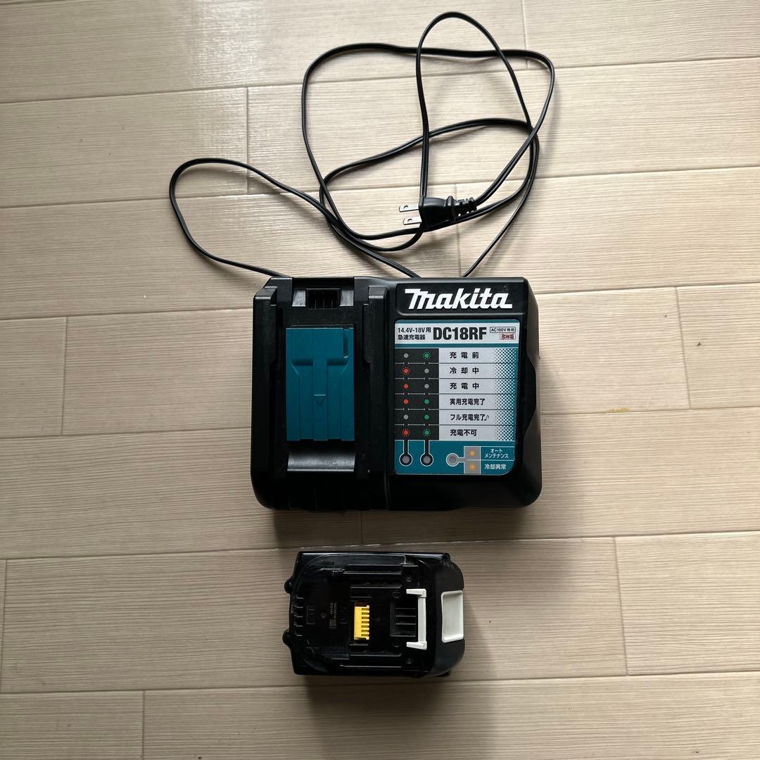 マキタ18V充電式クリーナCL182FD 純正バッテリー、純正急速充電器付