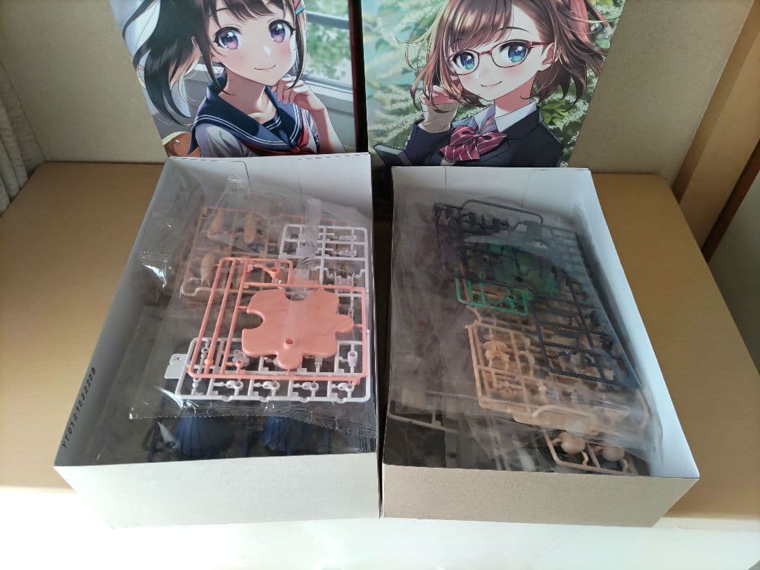 未組立 創彩少女庭園 まどか 暦 制服 水着 コトブキヤ メガミデバイス プラモ