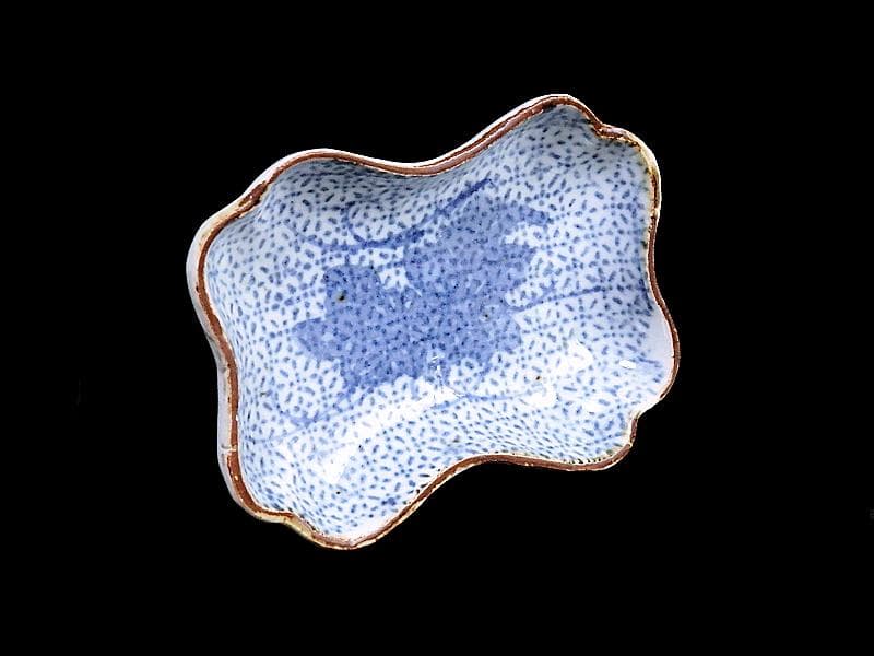 古伊万里　型刷印判　幾何学紋に草花紋の図　変形皿　江戸期E478AS-CRf