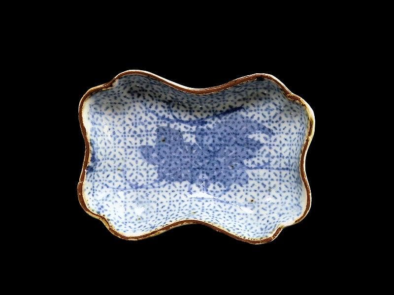 古伊万里　型刷印判　幾何学紋に草花紋の図　変形皿　江戸期E478AS-CRf