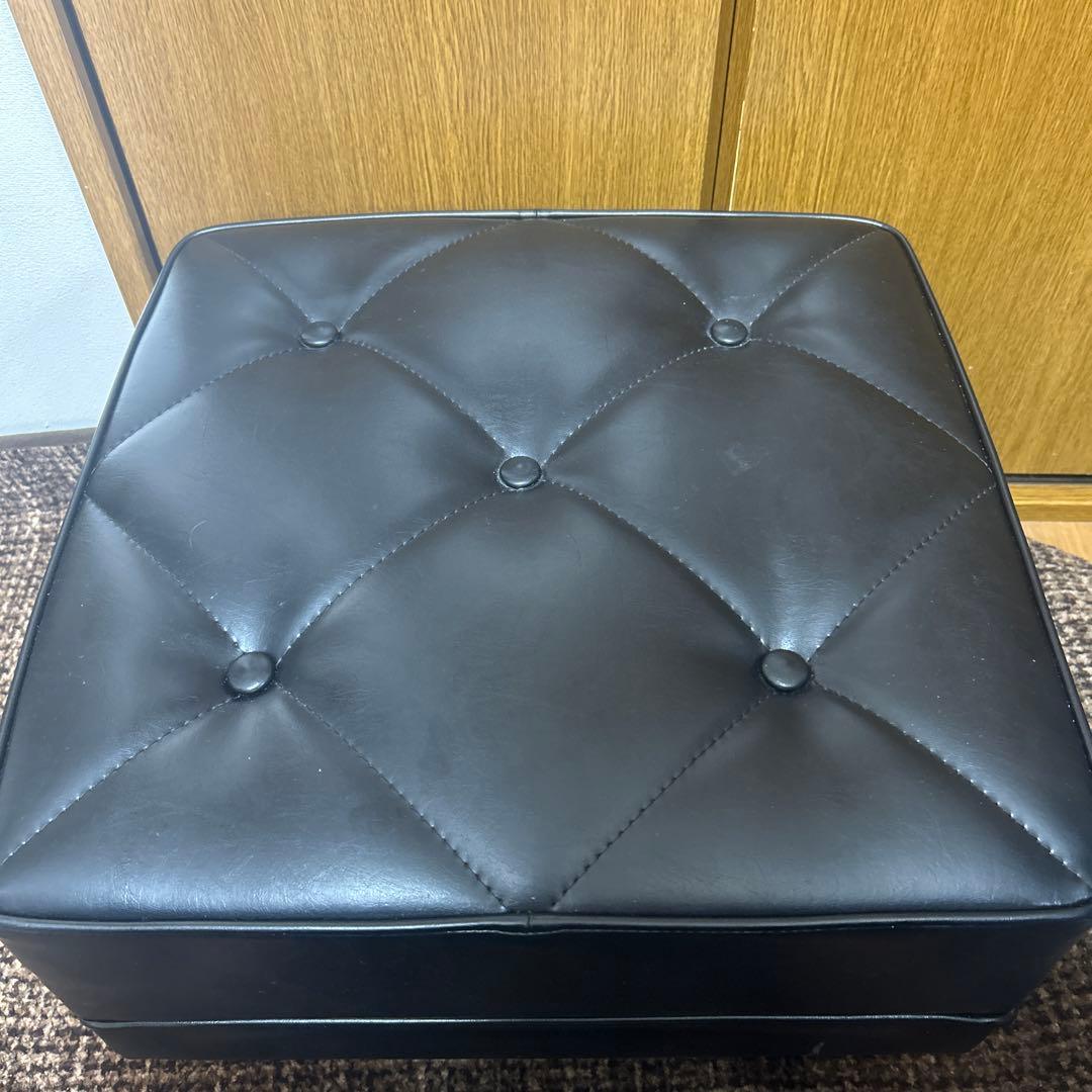 徐々に値下げ カリモク60　オットマン　スタンダードブラック　X36206