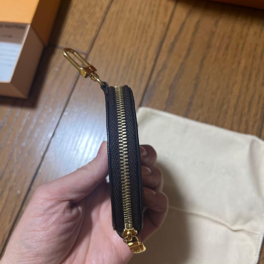 Louis Vuitton モノグラムのケース