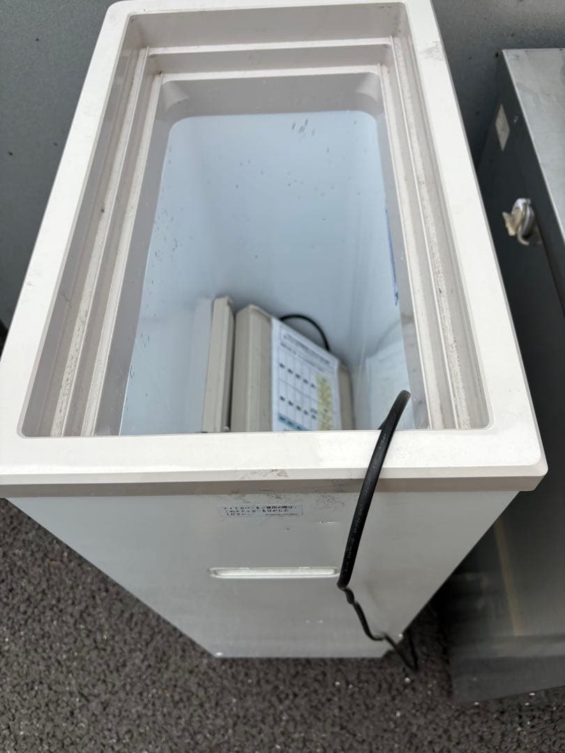 サンデン業務用冷凍庫 PFー057XFーB