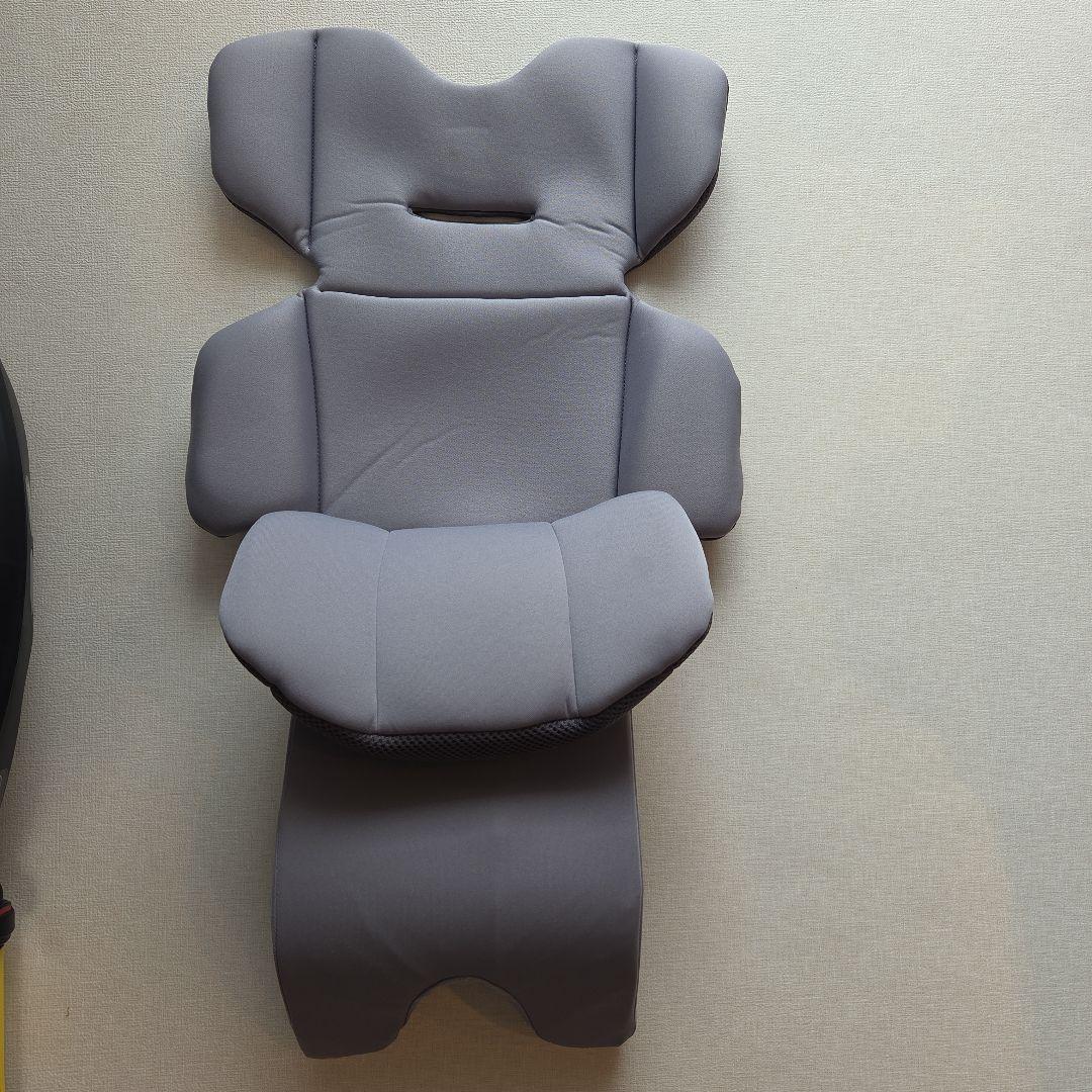 Aprica クルリラフィットISOFIX 360度回転　チャイルドシート