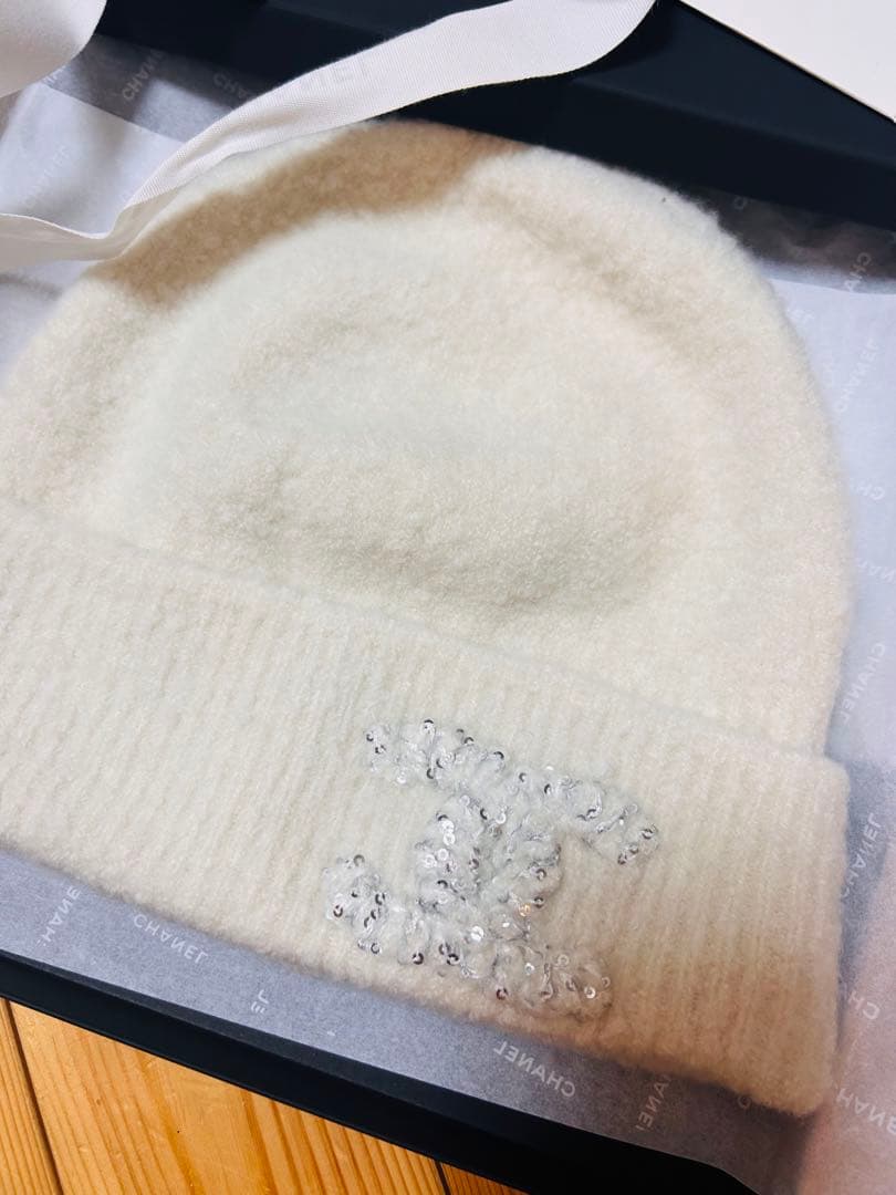 CHANEL シャネル 2025新作　カシミヤシルク　ニット帽 CCロゴ
