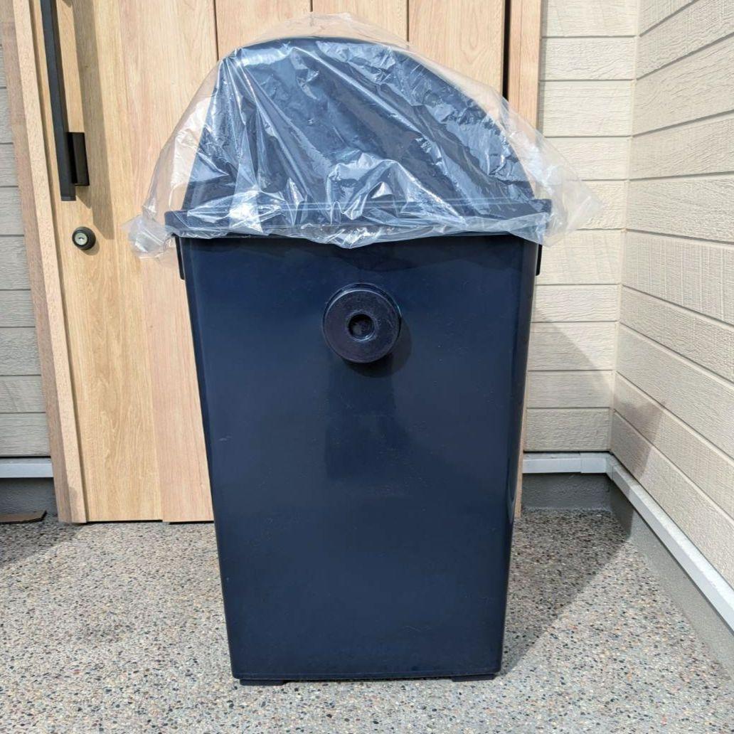 【激レア】非売品サントリーBOSS ゴミ箱 空き缶入れ SUNTORY　送料込