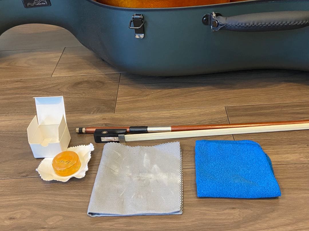 チェロ本体・付属品・ハードケース