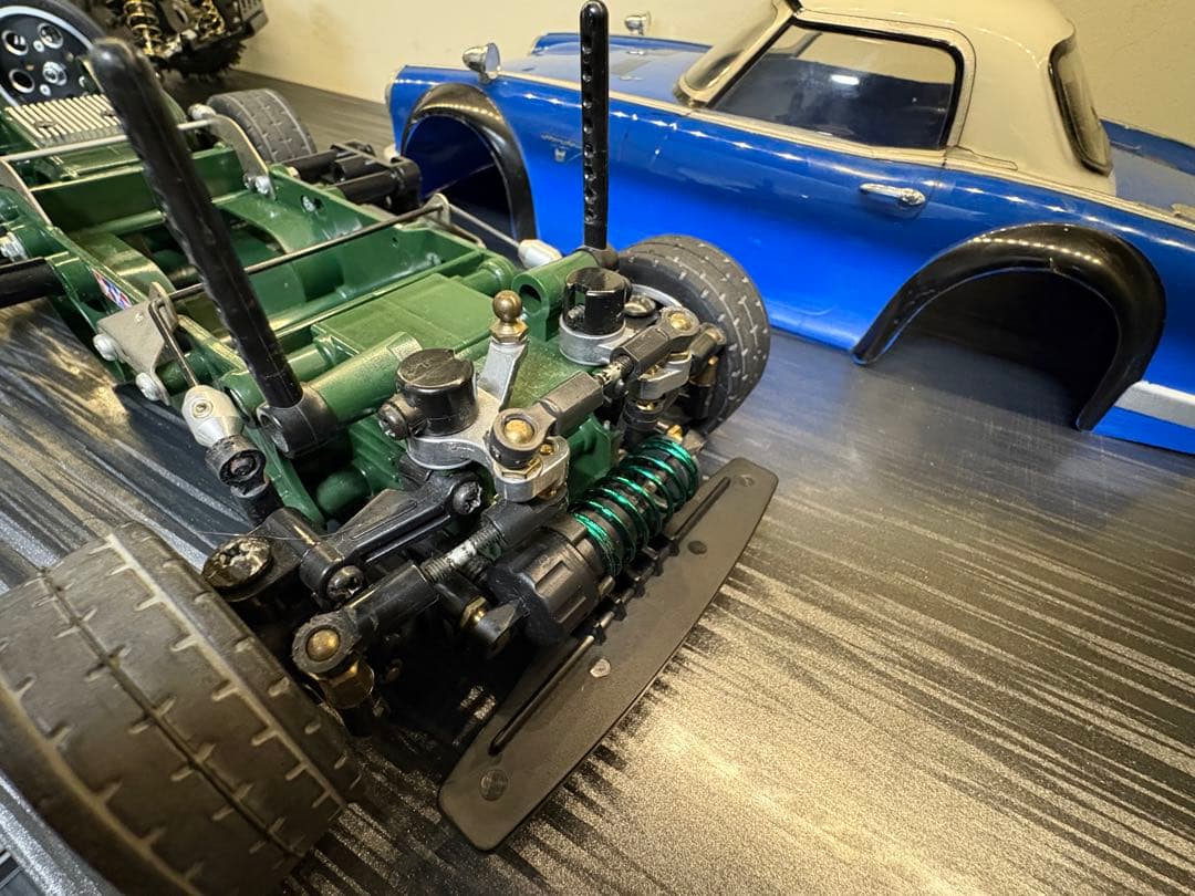 タミヤM01M02 シャーシ　ホンダS800ボディ