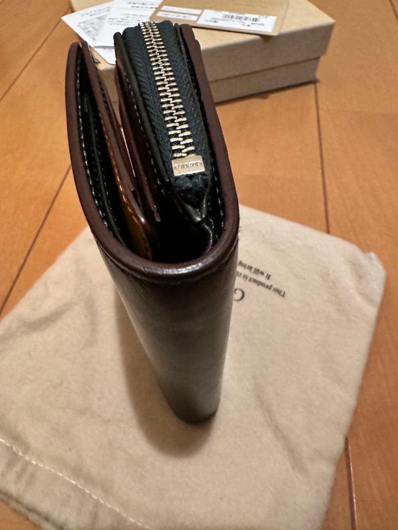 GANZO AVON (エイボン)Lファスナー二つ折り財布ブリティッシュグリーン