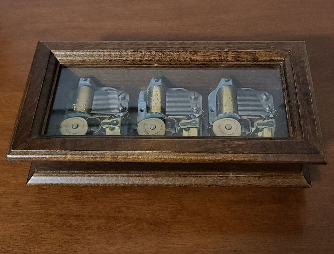 トリプルオルゴール ビートルズ名曲:レットイットビー、イエスタデイ、ヘイジュード