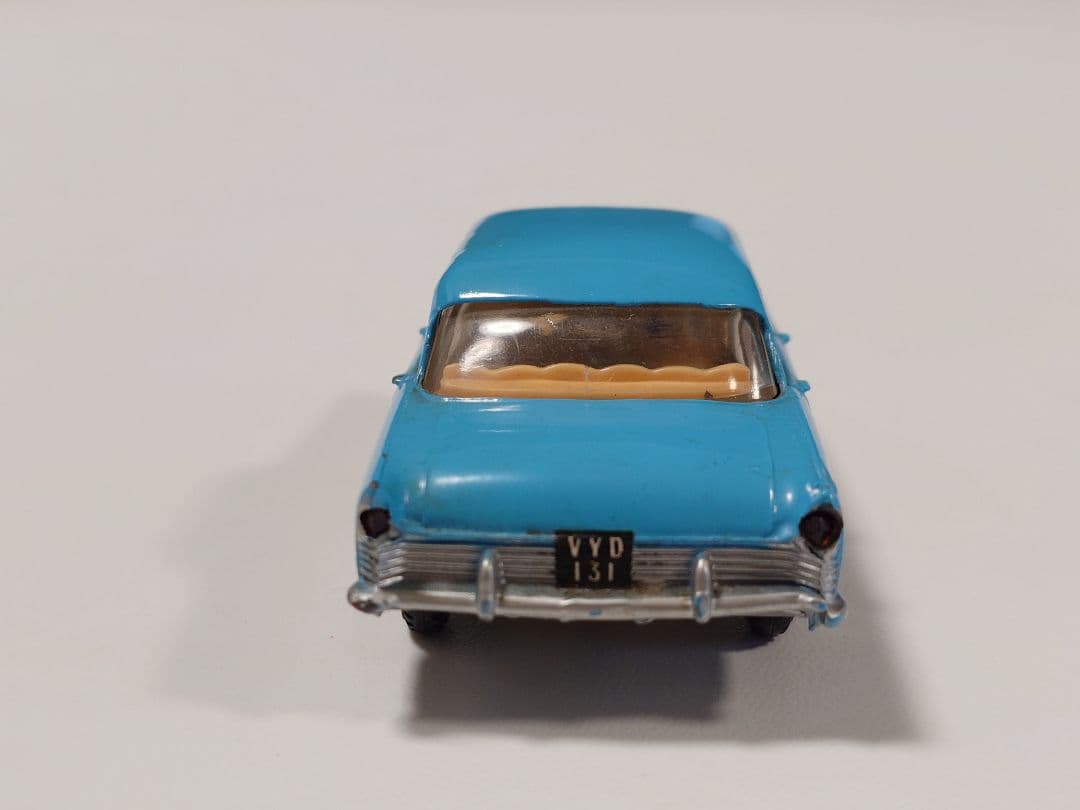 ミニカー SPOT - ON FORD ZODIAC with head light