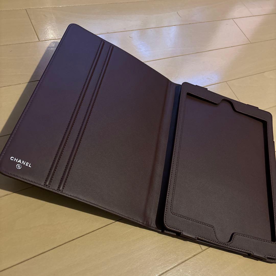 【新品】　シャネルiPadケース　マトラッセ　本革　ブラック