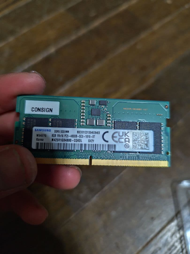 Samsung DDR5 8GB×2 メモリー 16GB ノート用