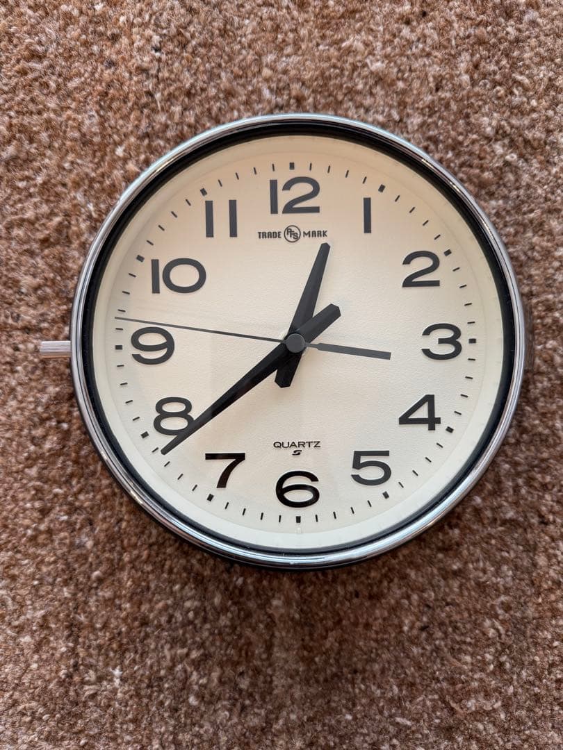 【P.F.S別注 】壁掛け時計　グレー色