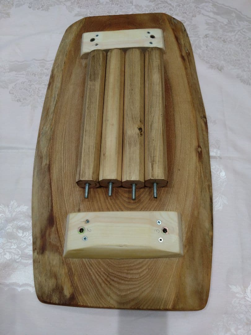 ケヤキのテーブル⑱　ケヤキ一枚板の模様が綺麗なテーブル