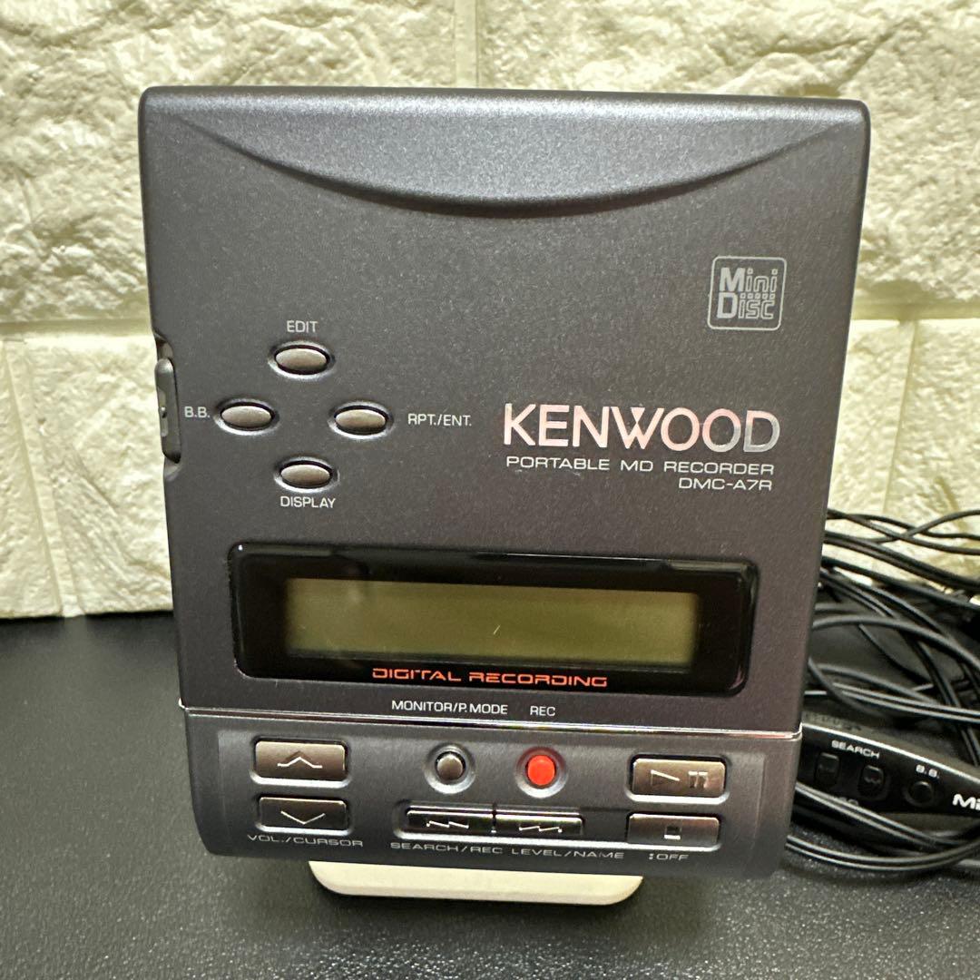 美品　KENWOOD ポータブル MDレコーダー DMC-A7R ジャンク現状品