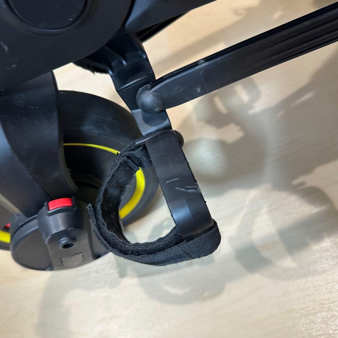 【世界最小折りたたみ三輪車】doona リキトライク　レッド