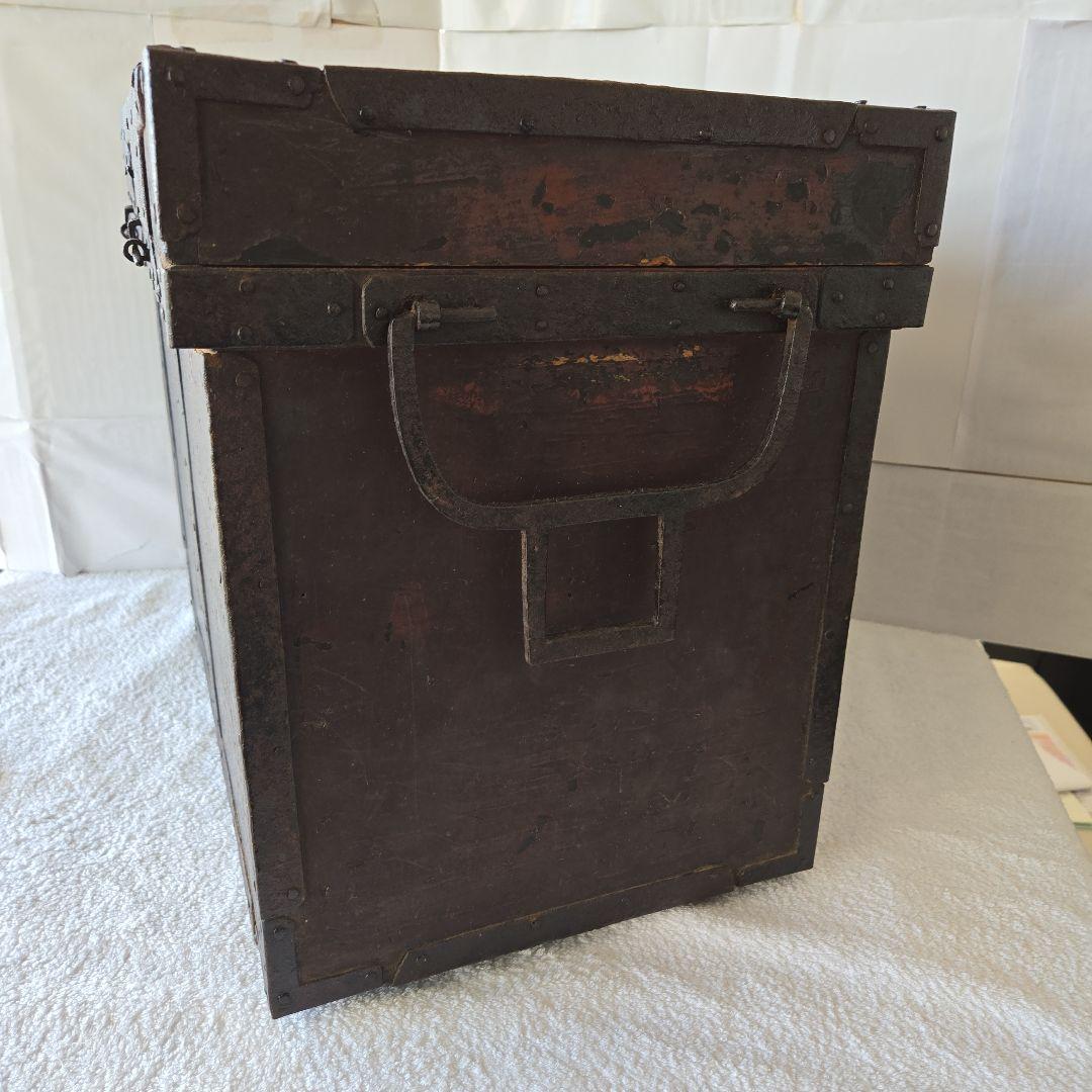 挟箱　鎧櫃　家紋　背負箪笥　武具　刀剣　千両箱　甲冑箱　兜箱　江戸時代　古民具