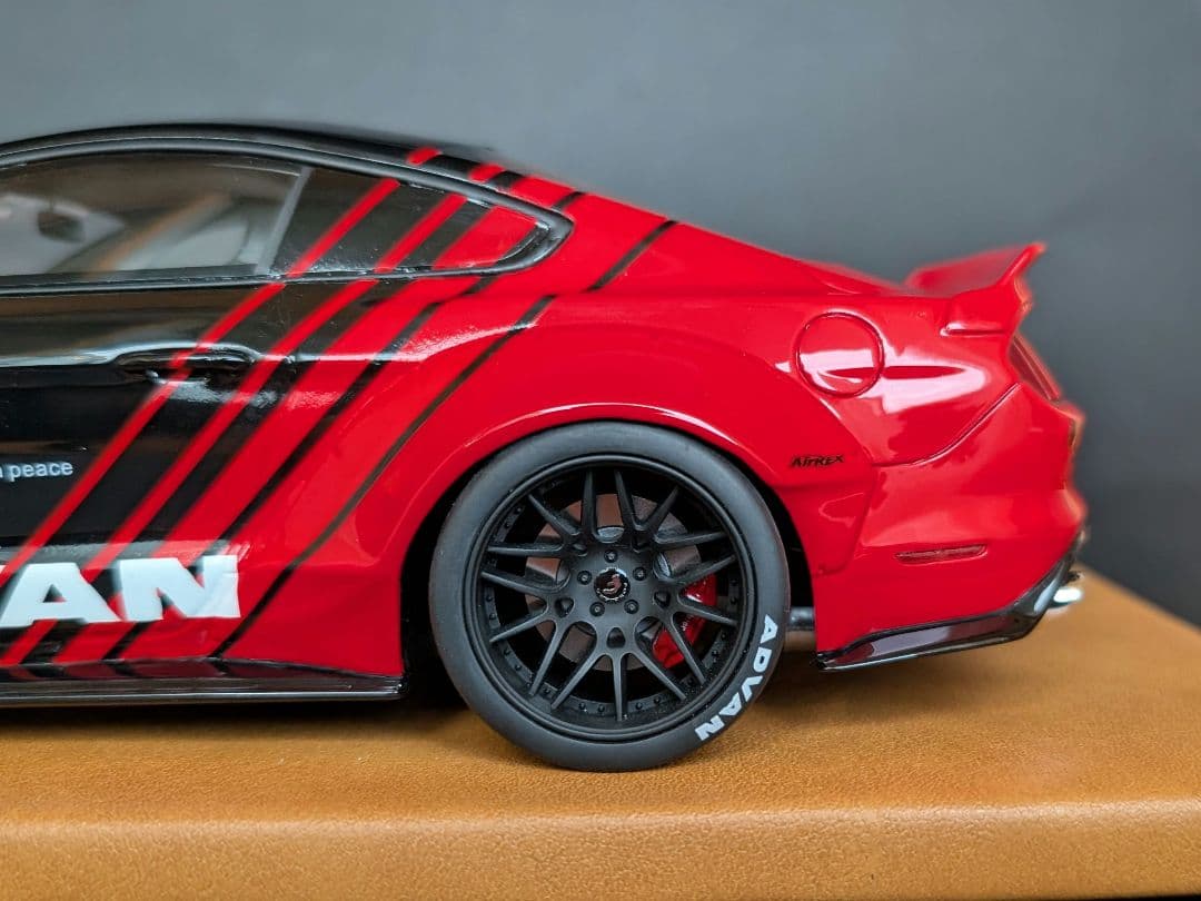 GTスピリット 1/18 Ford Mustang LBWK ASIA EXC