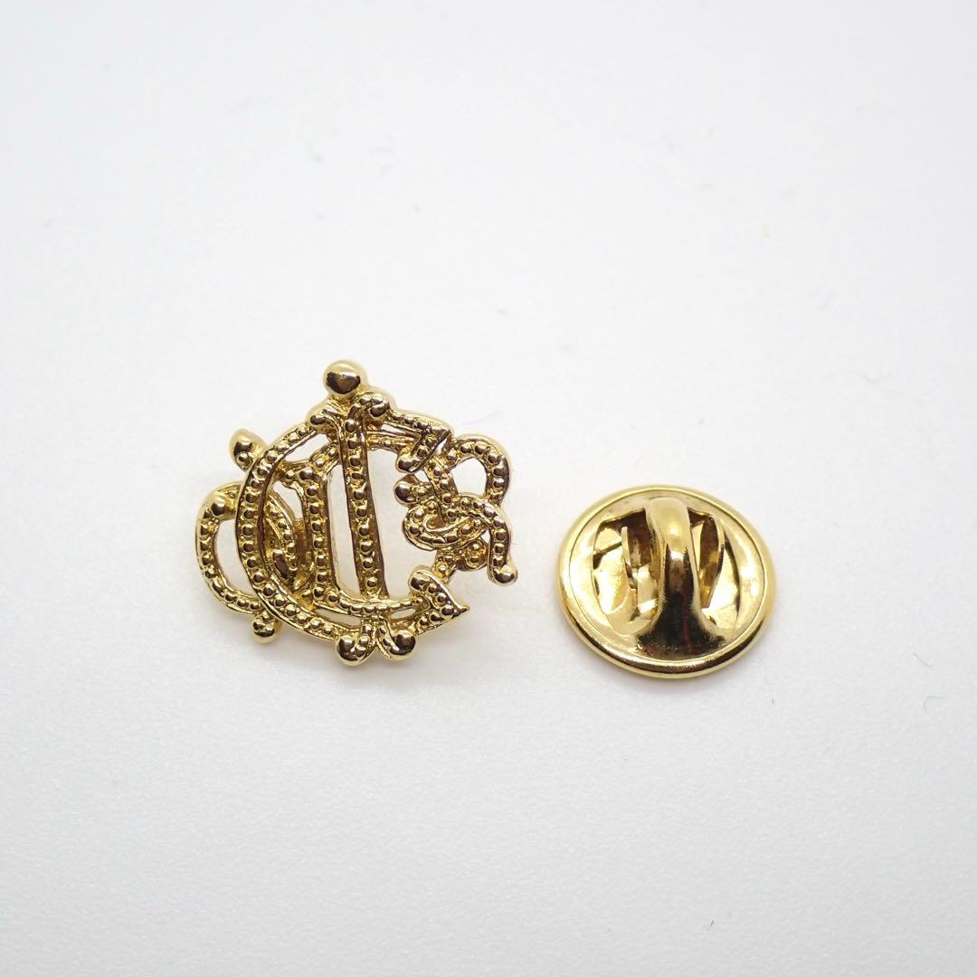 美品　クリスチャンディオール ピンバッジ　ロゴ　ゴールド