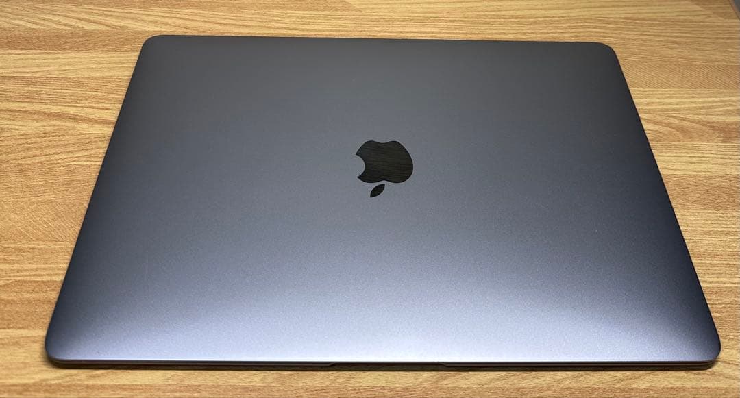 美品 Macbook Air 2018,13inch,メモリ16,SSD 512