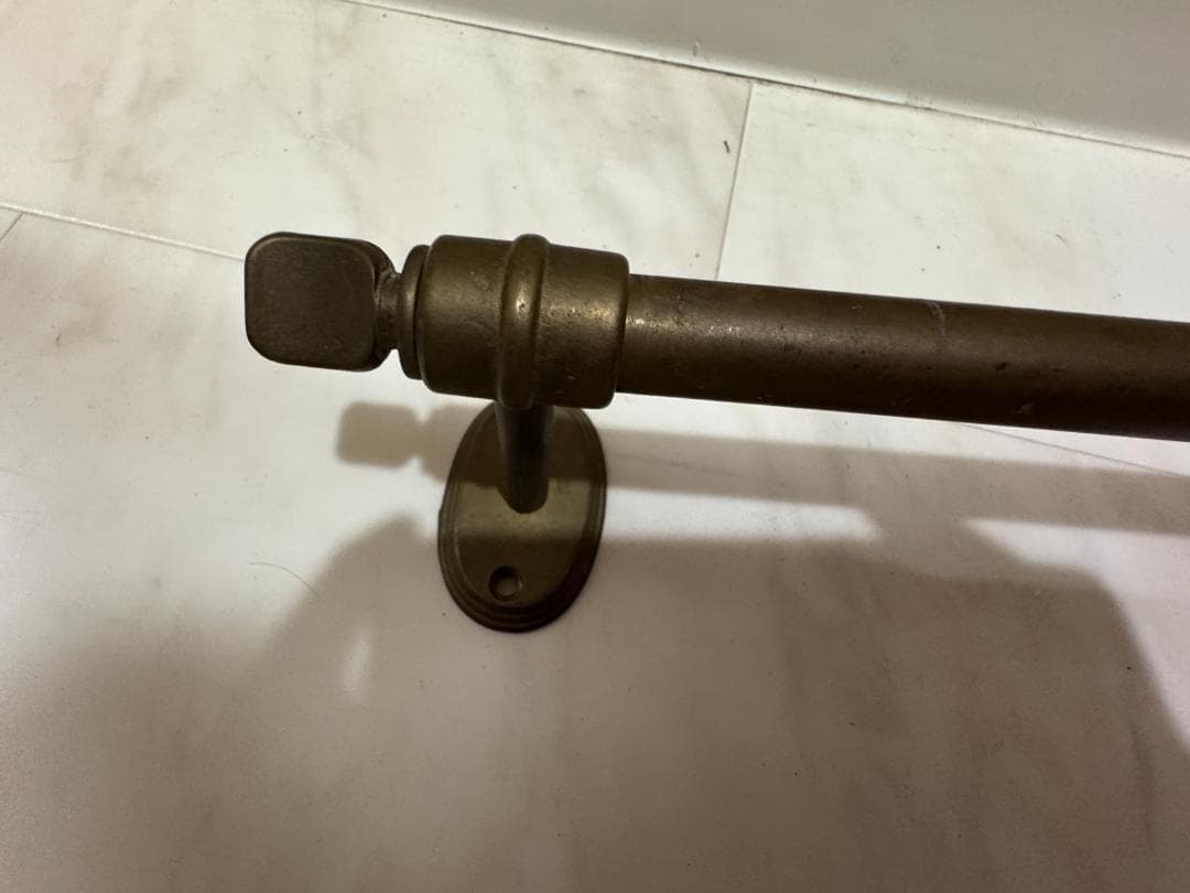 【値下げ】アンティークなタオルハンガー　バー1本