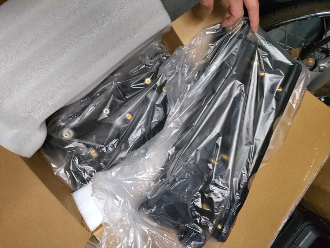 Z33前期 純正タペットカバー ＋その他交換に必要なパッキン、ガスケットセット