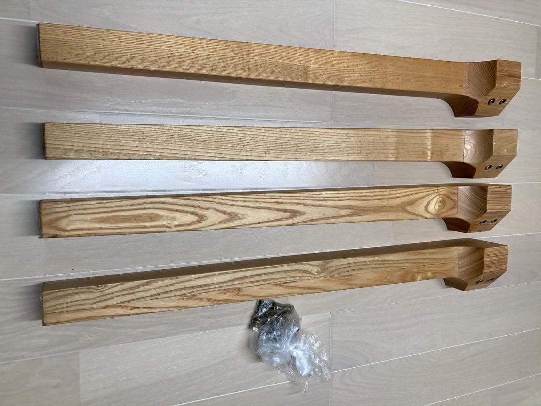 ダイニングテーブル130×80