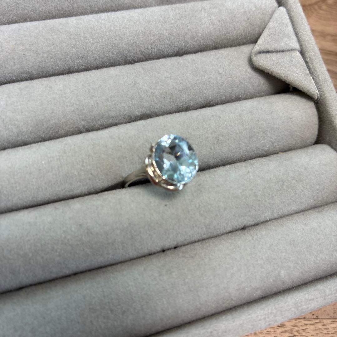 プラチナ900 リング　アクアマリン付