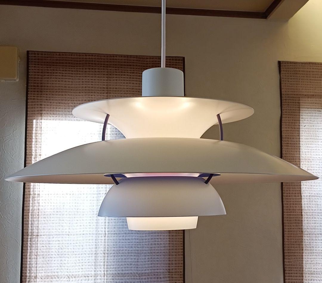 ルイスポールセン正規品　PH5クラシックホワイト