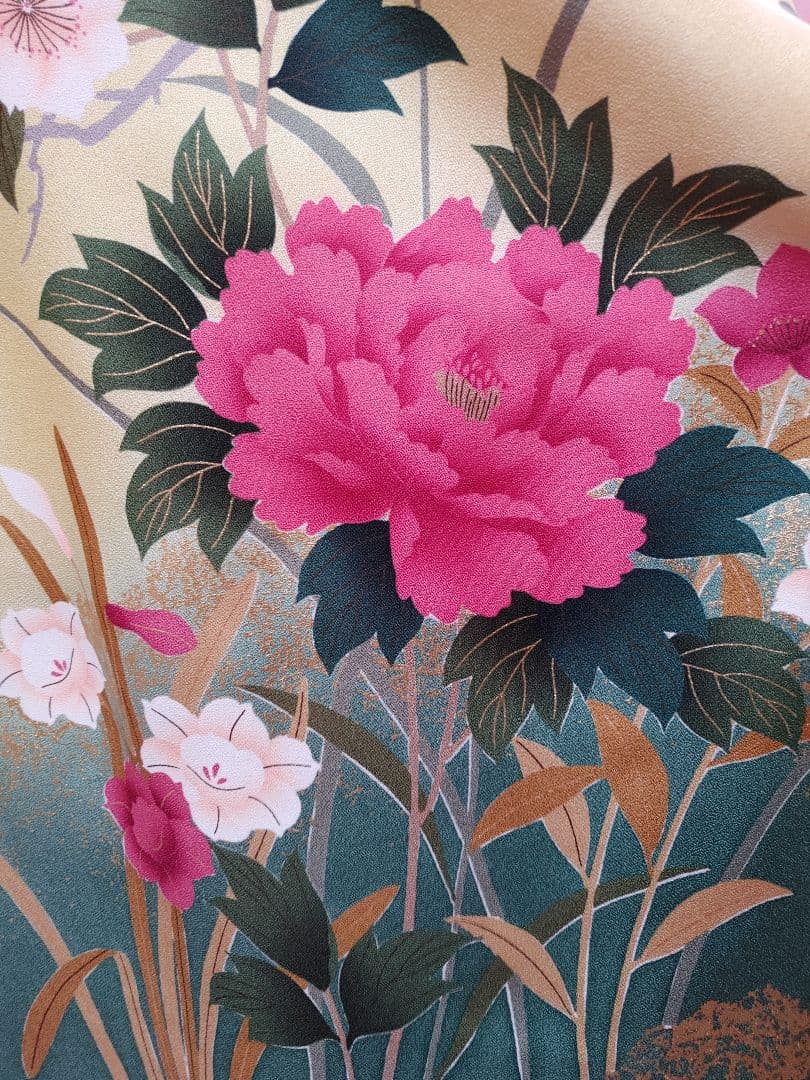 豪華　牡丹　振袖　袋帯　帯揚げ　帯締めセット　刈安色(薄い緑がかった黄色)