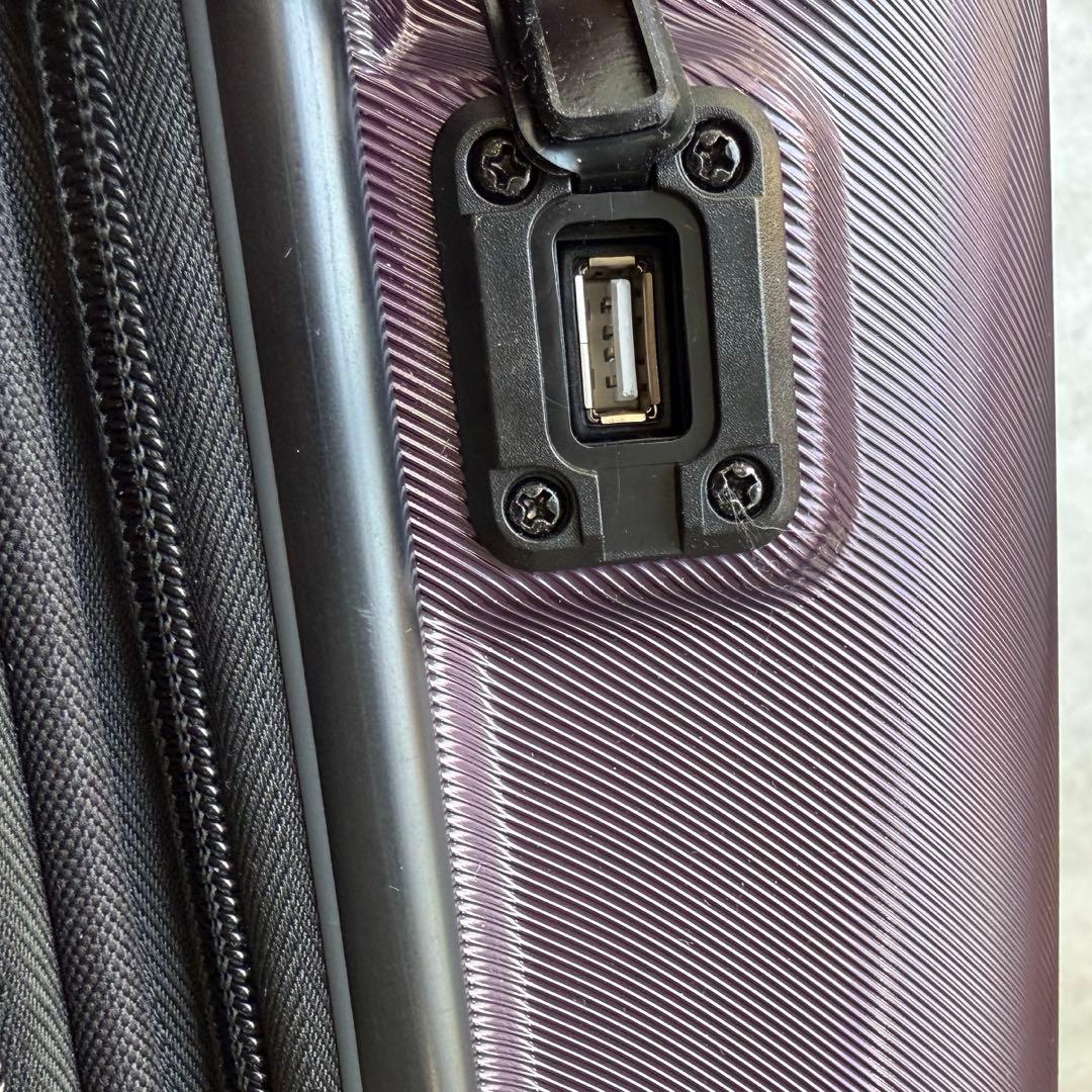 完売品！サムソナイト 機内持ち込み スーツケース キャリー omni2 USB