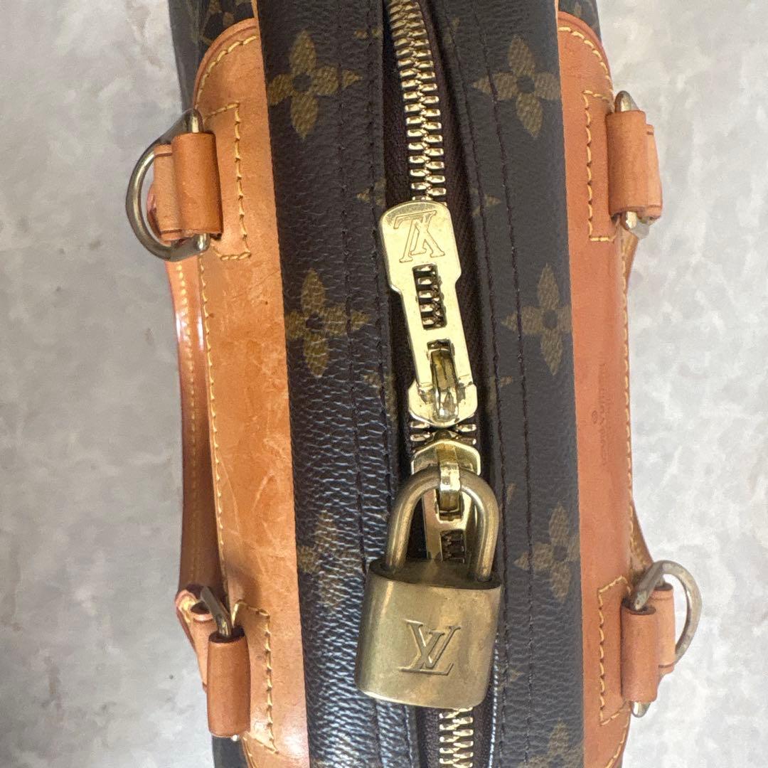 LOUIS VUITTON モノグラム トゥルーヴィル M42228