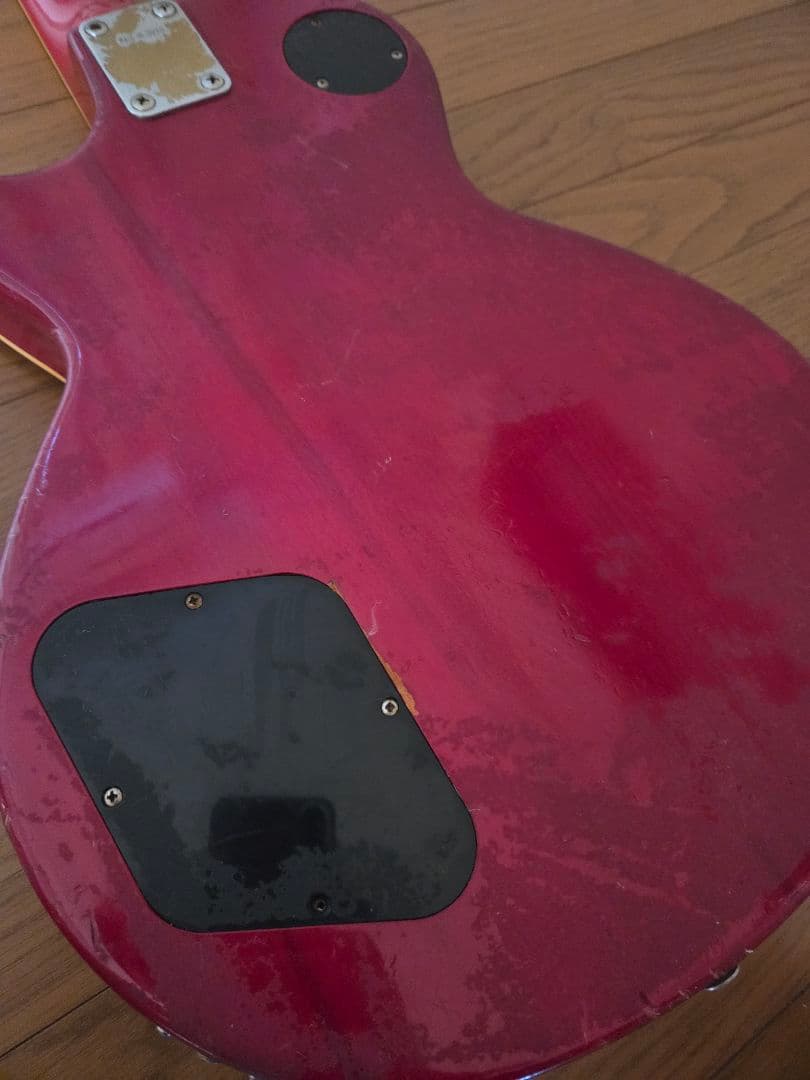 ヤマハ　レスポールエレキギター　訳あり