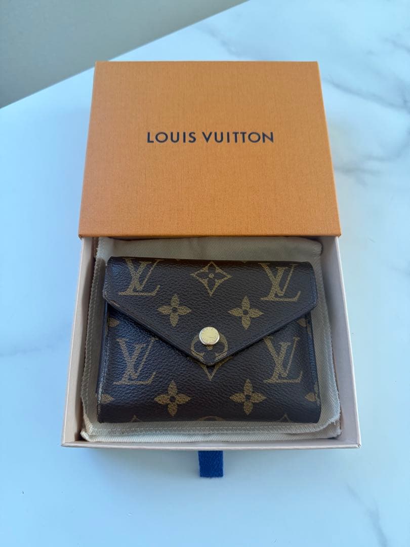 ＂美品＂LOUIS VUITTON ポルトフォイユ・ヴィクトリーヌ