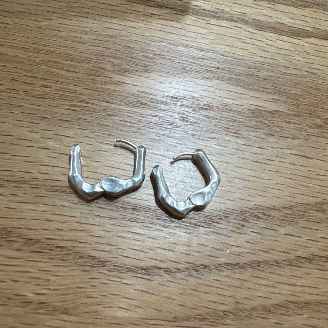 TEN ピアス(両耳用)