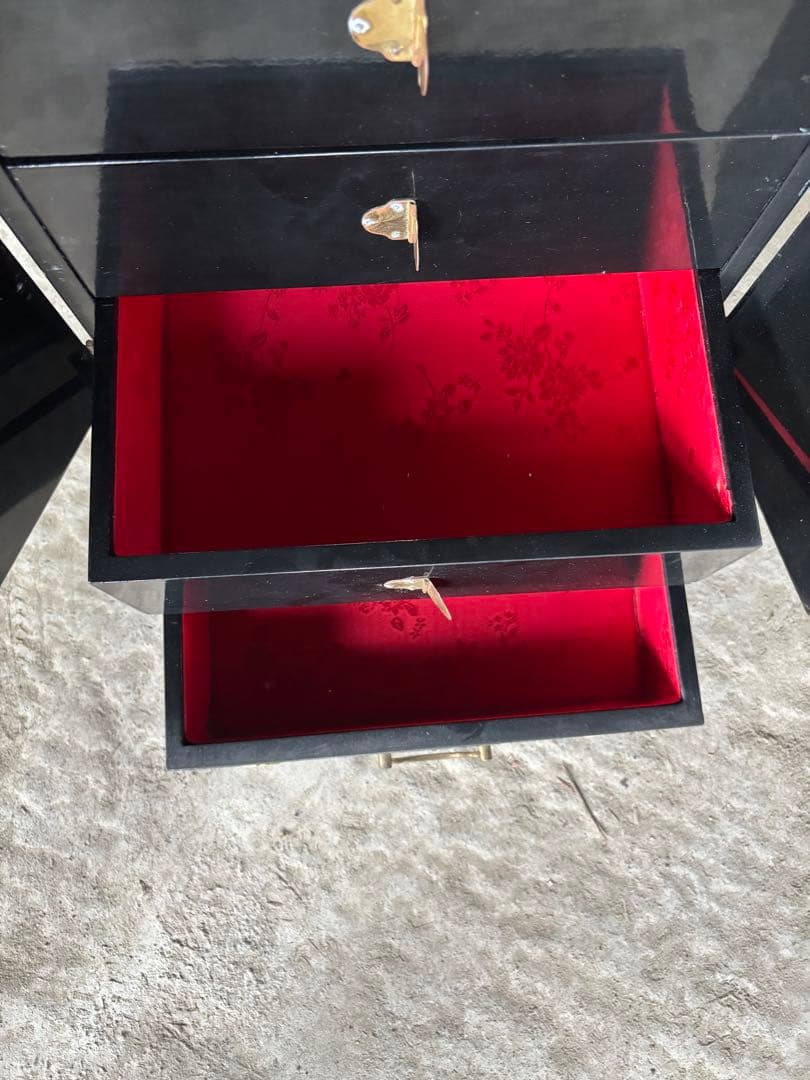 韓国 中国 唐木 螺鈿 象嵌 漆 ジュエリーボックス　小物箪笥