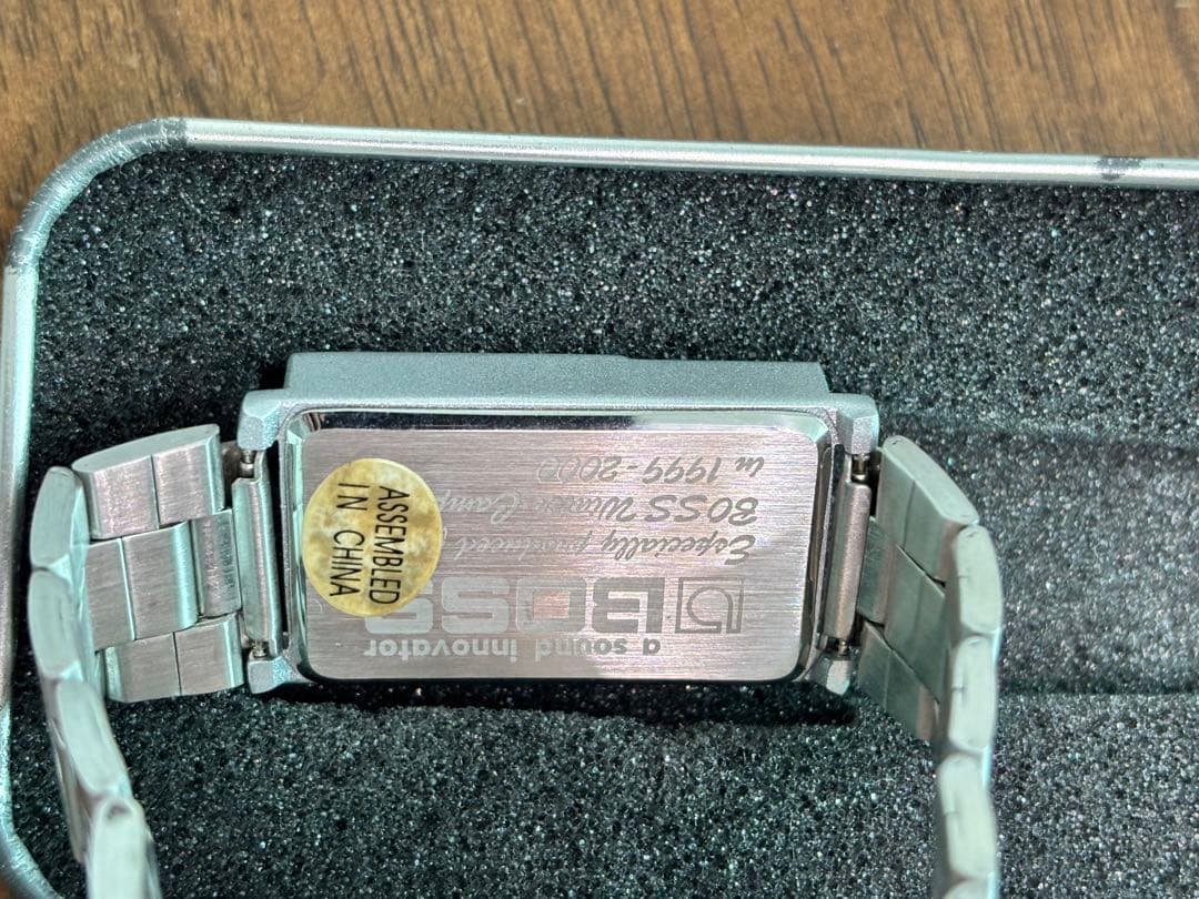 BOSS コンパクトエフェクター型　腕時計　ノベルティ　おまけ付き 腕時計