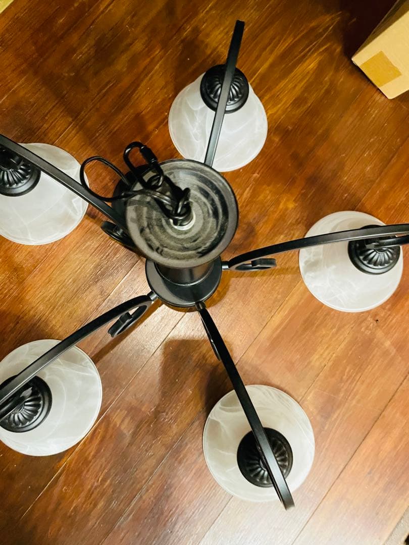 天井照明 シャンデリア 5灯 黒 マットブラック シンプル モダン レトロ