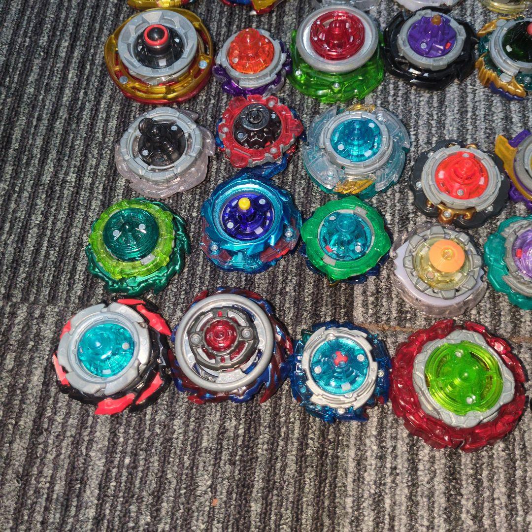 ベイブレードバースト　まとめ売り　50個