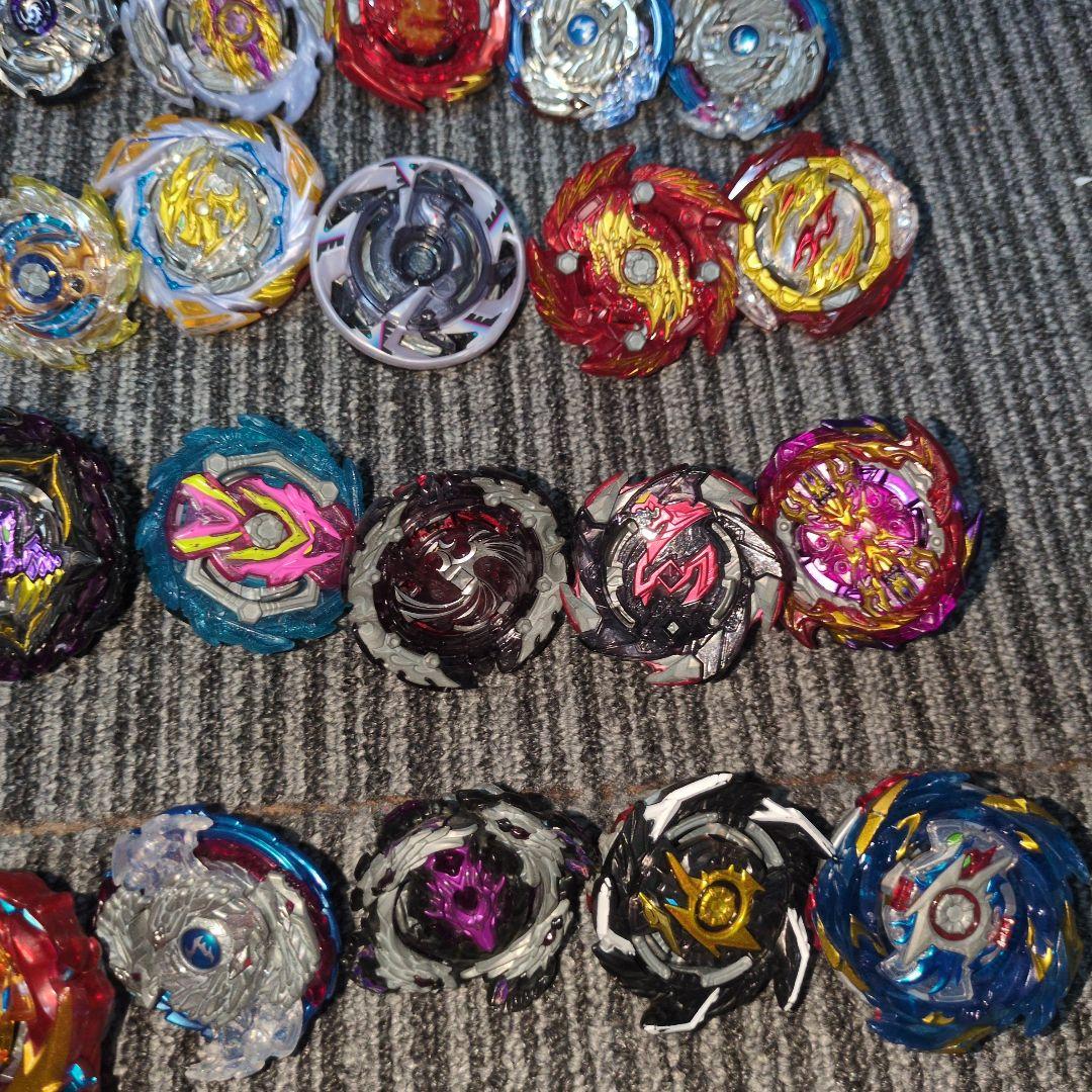 ベイブレードバースト　まとめ売り　50個