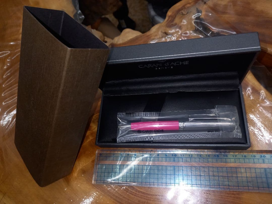 ボールペン　PATEK PHILIPPE　カランダッシュ　コラボレーション