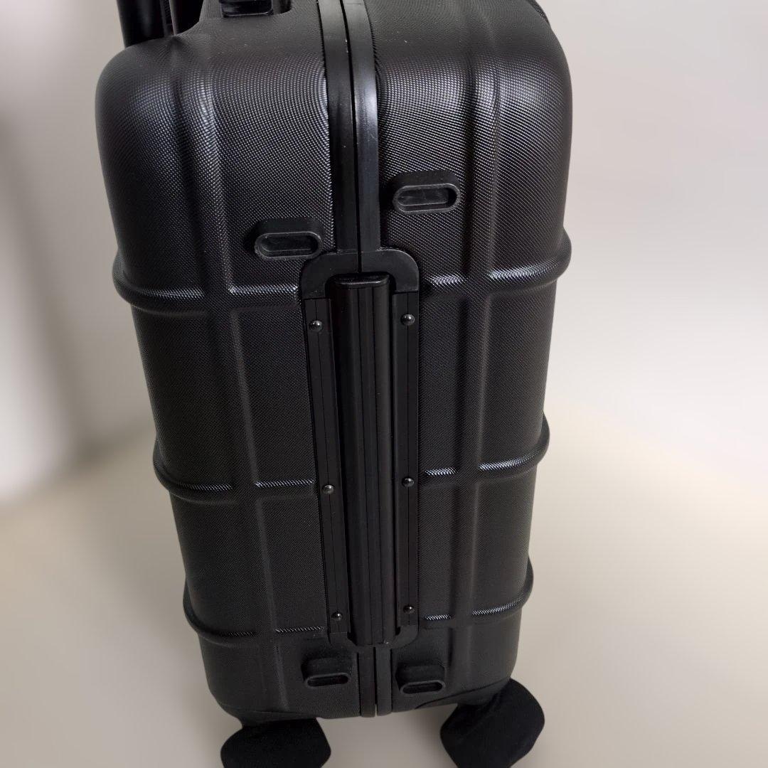 THE NORTH FACE スーツケース 機内持ち込み可