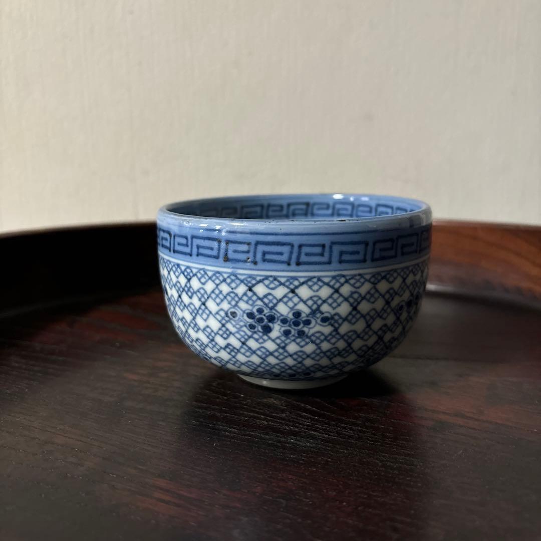 古伊万里幾何学紋染付　湯呑み1点　ころ茶碗　江戸時代　アンティーク　白磁　検李朝