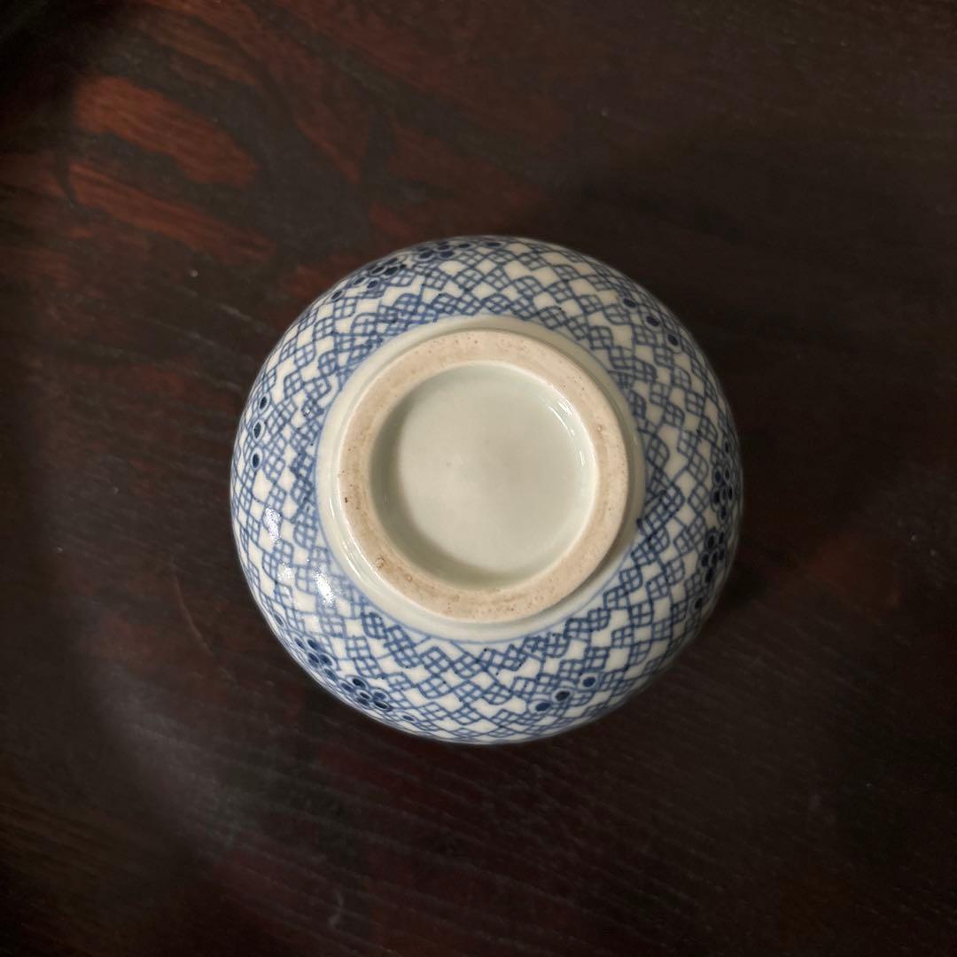 古伊万里幾何学紋染付　湯呑み1点　ころ茶碗　江戸時代　アンティーク　白磁　検李朝