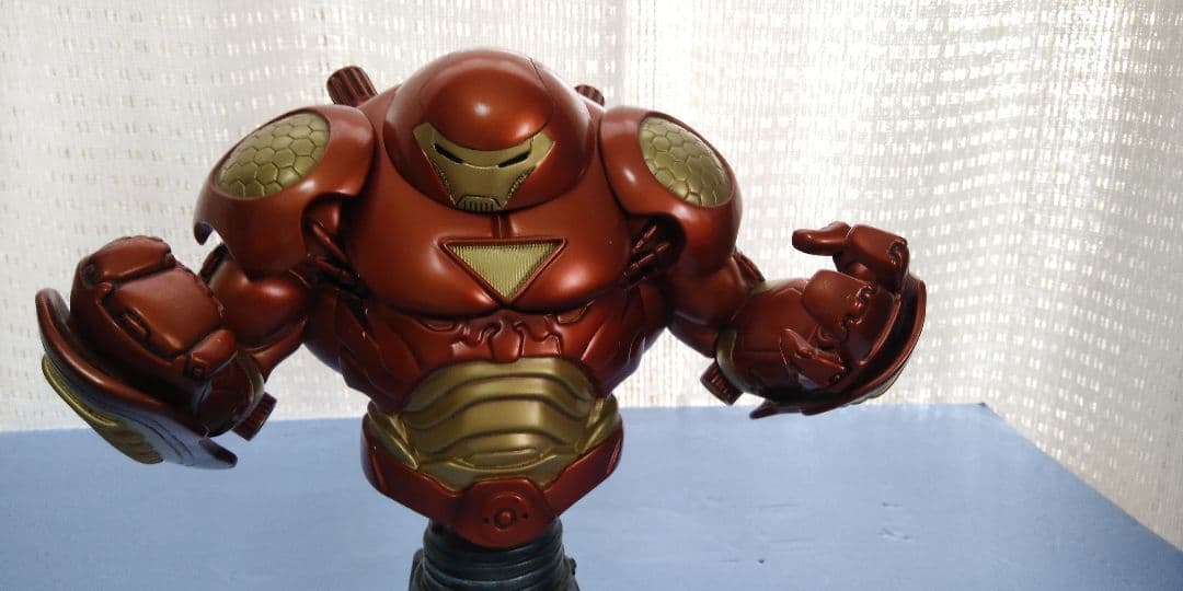 アイアンマン バストアップフィギュア