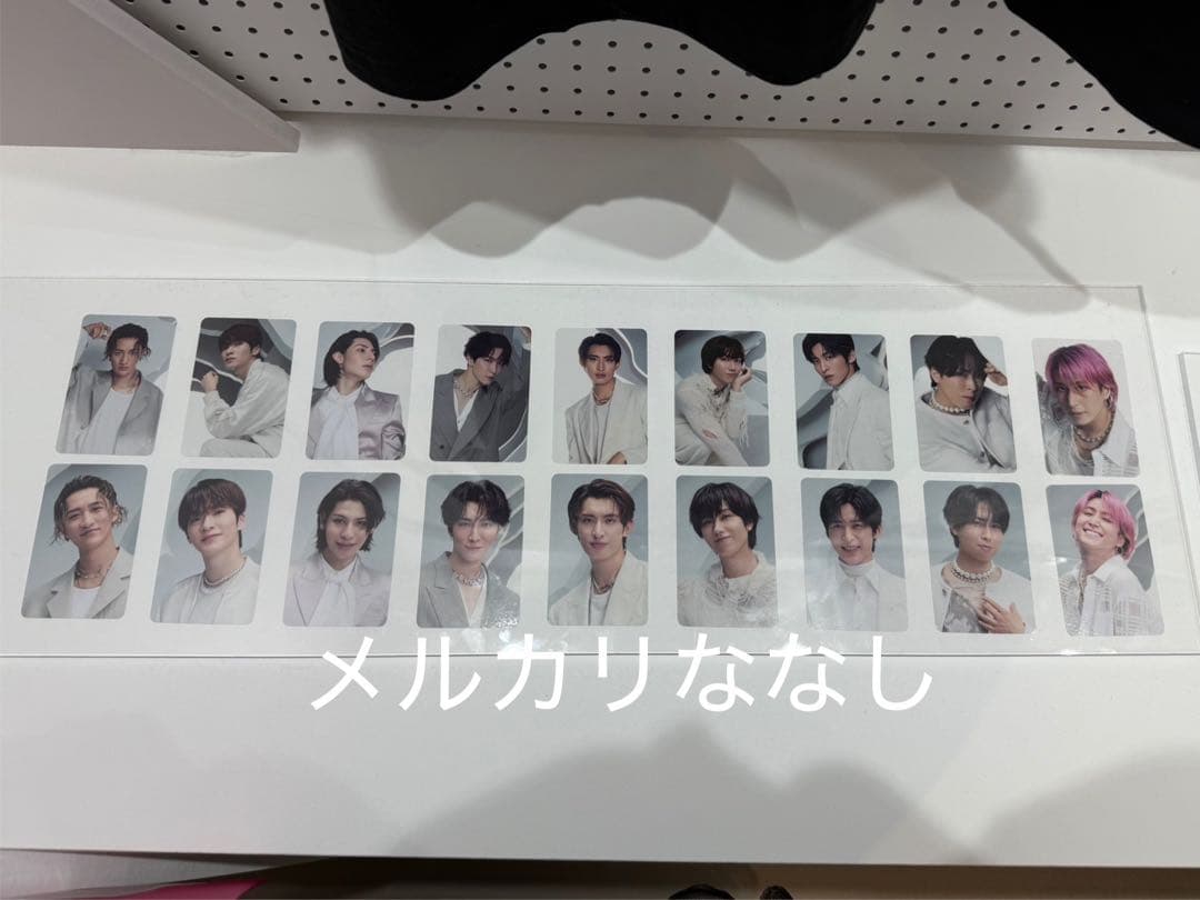 Man 韓国 ポップアップ フォトカード トレカ 缶バッジ Lホルダー