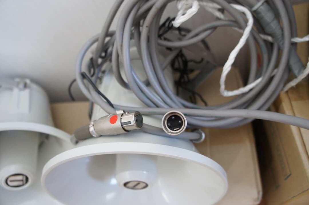 UNI-PEX ホーンスピーカー＆延長コードセット２組　CA-210B 防滴