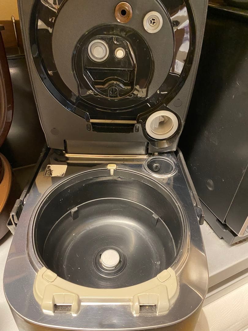 Panasonic SR-VSX108 2019 Wおどり炊き　ダイヤモンド竈窯