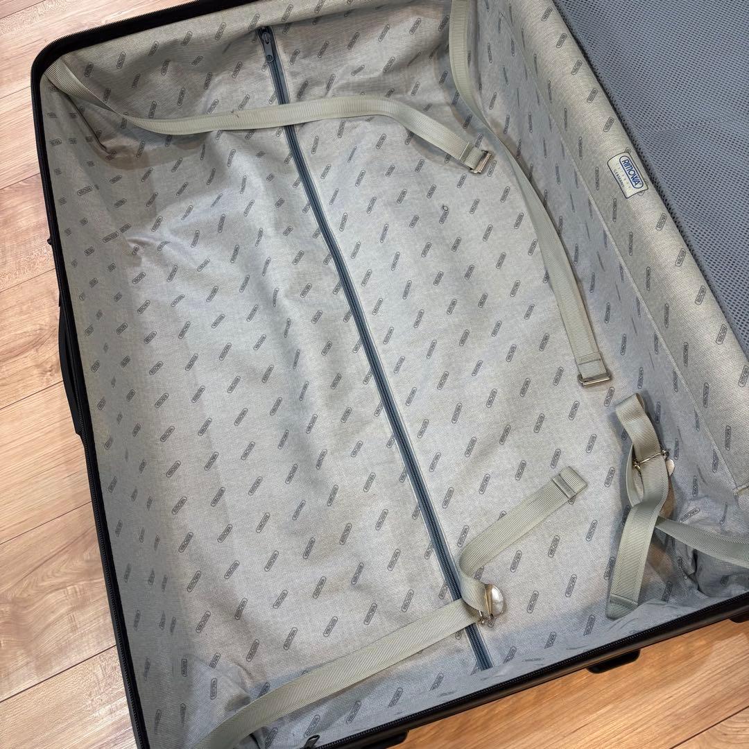 リモワ　サルサ　104L 2輪　シルバー　グレー　最大容量　キャリーケース